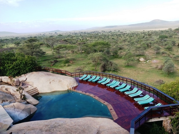 Imagen de la piscina del Hotel Seronera Wildlife Lodge. Foto 16