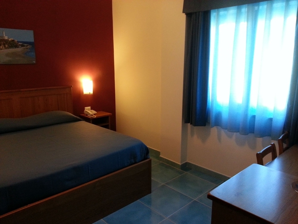 Imagen de la habitación del Hotel Serpa Anzio. Foto 5