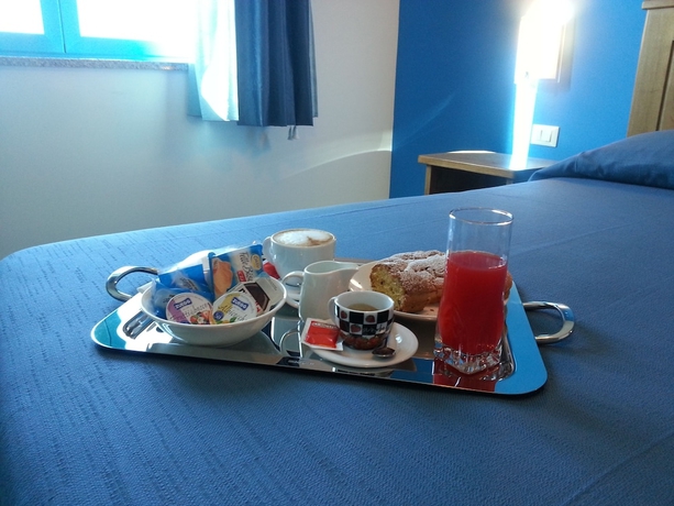 Imagen de la habitación del Hotel Serpa Anzio. Foto 8