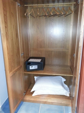 Imagen de la habitación del Hotel Serpa Anzio. Foto 12