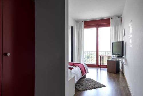 Imagen de la habitación del Hotel Serpiano Panorama Retreat. Foto 8