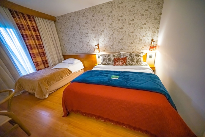 Imagen de la habitación del Hotel Serra Alta. Foto 5