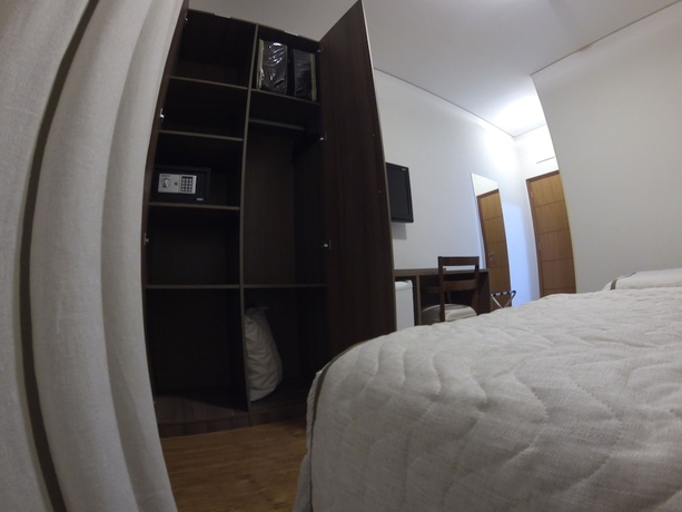 Imagen de la habitación del Hotel Serra De Jundia&iacute;. Foto 12