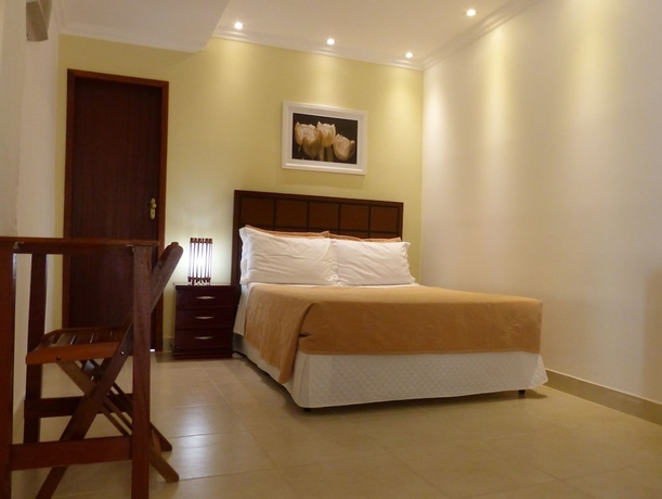 Imagen de la habitación del Hotel Serra Everest. Foto 10