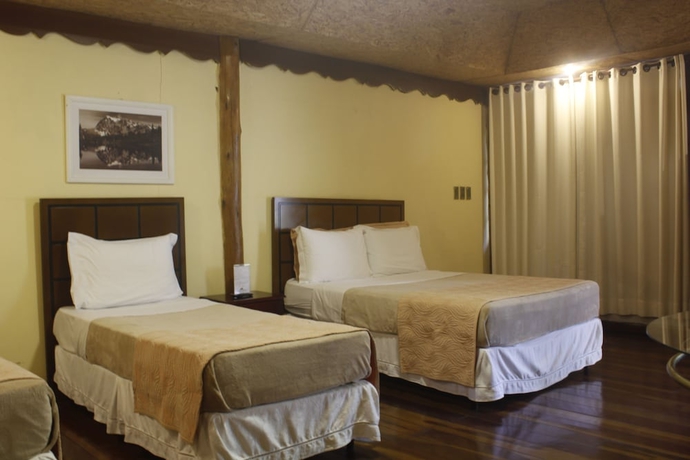 Imagen de la habitación del Hotel Serra Everest. Foto 11