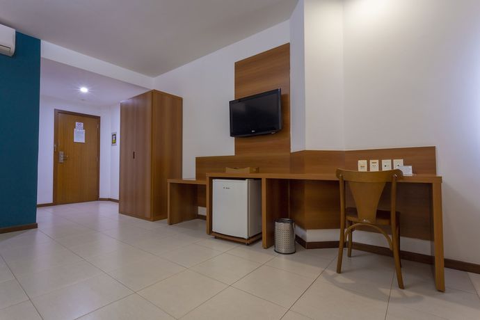 Imagen de la habitación del Hotel Serra Grande. Foto 17