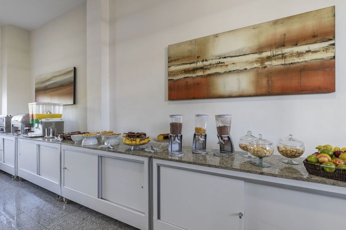 Imagen del bar/restaurante del Hotel Serra Negra. Foto 3