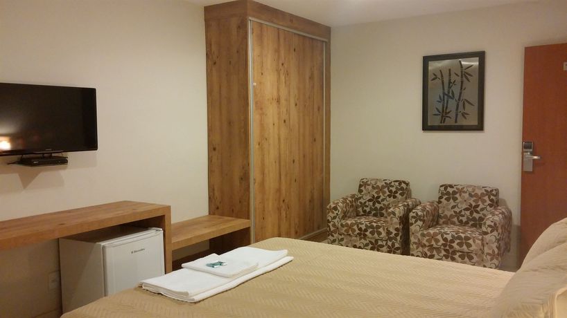 Imagen de la habitación del Hotel Serra Negra Pousada Spa. Foto 4