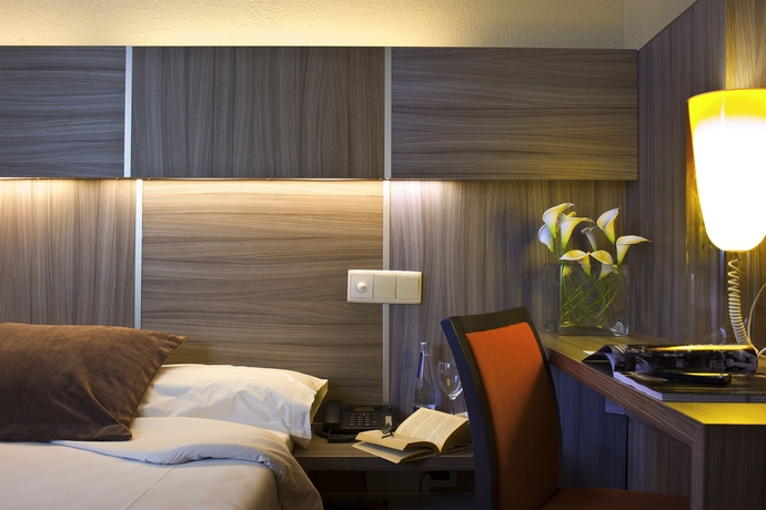 Imagen de la habitación del Hotel Serrano, Barrio de Salamanca. Foto 5