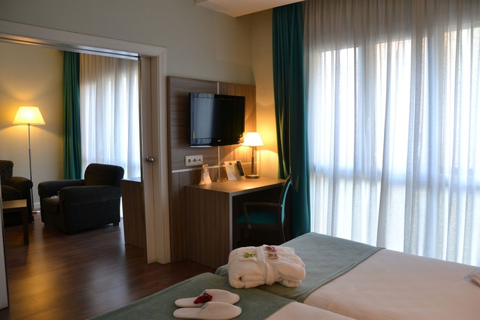 Imagen de la habitación del Hotel Serrano, Barrio de Salamanca. Foto 8