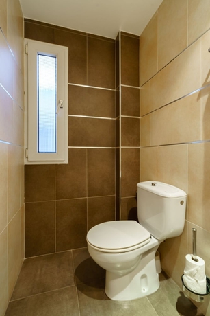 Imagen de la habitación del Hotel Serrano, Córdoba. Foto 11