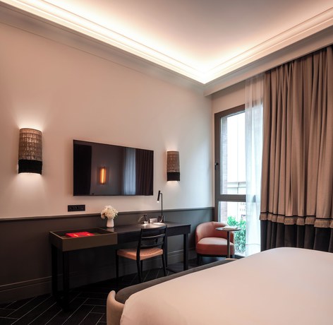 Imagen de la habitación del Hotel Serras Sevilla. Foto 13