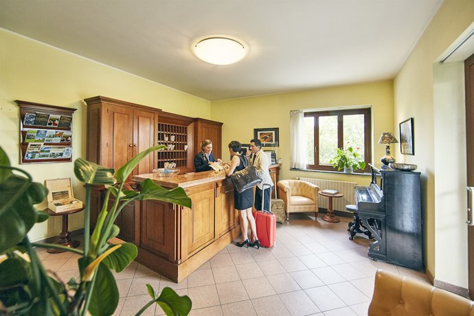 Imagen de los interiores del Hotel Serravalle Golf. Foto 20