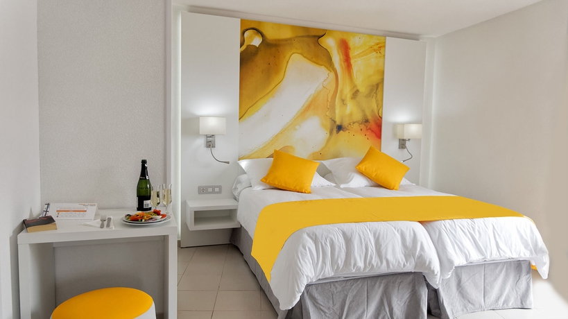 Imagen de la habitación del Hotel Servatur Waikiki. Foto 18