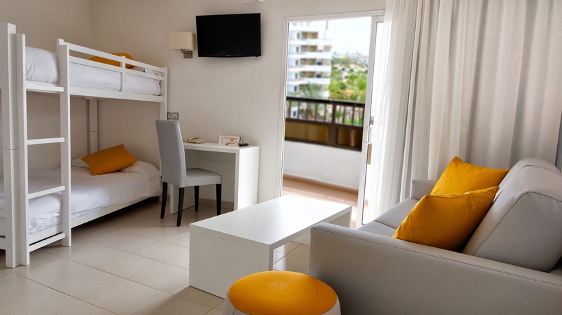 Imagen de la habitación del Hotel Servatur Waikiki. Foto 19