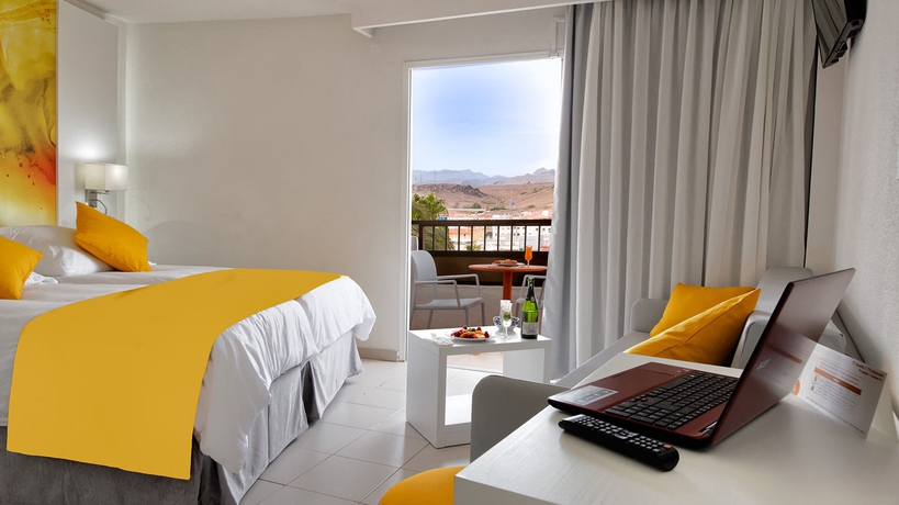 Imagen de la habitación del Hotel Servatur Waikiki. Foto 20