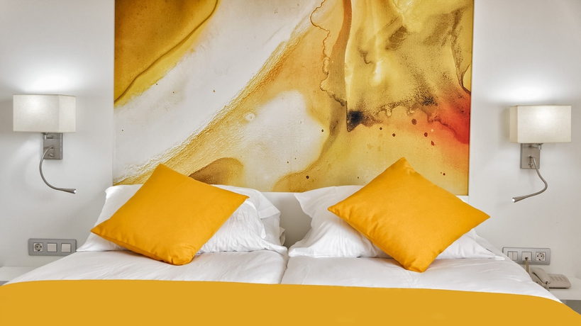 Imagen de la habitación del Hotel Servatur Waikiki. Foto 23