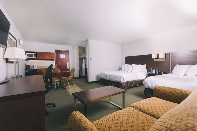 Imagen de la habitación del Hotel Service Plus Inn and Suites - Grande Prairie. Foto 17