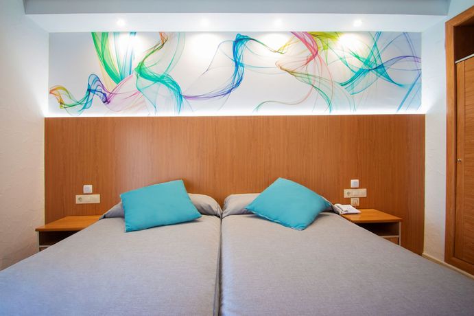 Imagen de la habitación del Hotel Servigroup Castilla. Foto 15