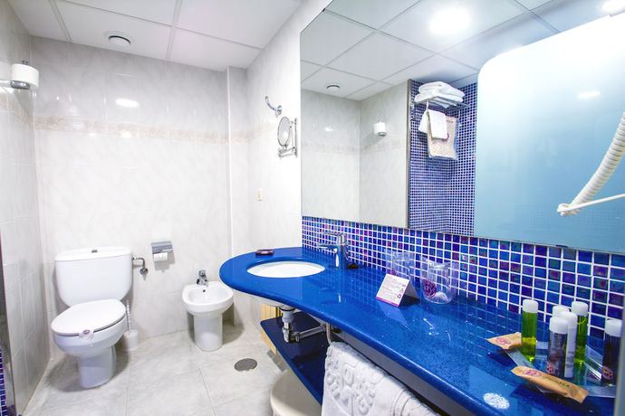 Imagen de la habitación del Hotel Servigroup Diplomatic. Foto 5