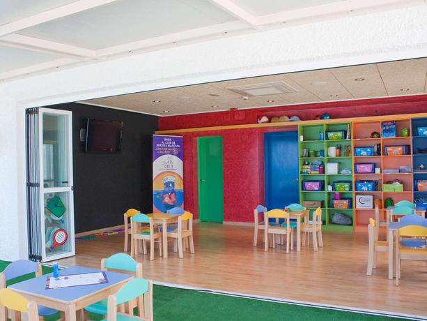 Imagen general del Hotel Servigroup La Zenia. Foto 7