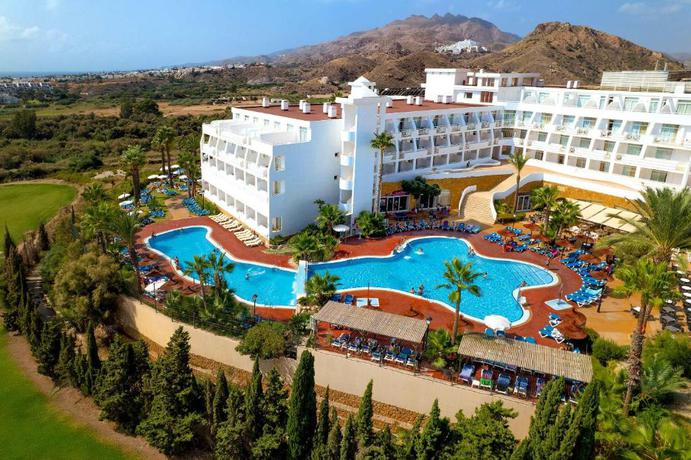 Imagen de la piscina del Hotel Servigroup Marina Mar. Foto 19