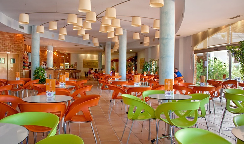 Imagen del bar/restaurante del Hotel Servigroup Marina Mar, Mojácar. Foto 2