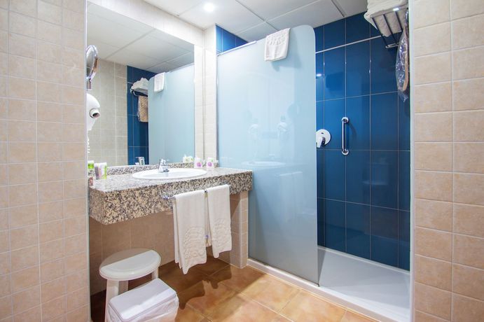 Imagen de la habitación del Hotel Servigroup Marina Playa. Foto 3