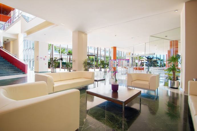 Imagen de la habitación del Hotel Servigroup Marina Playa. Foto 9