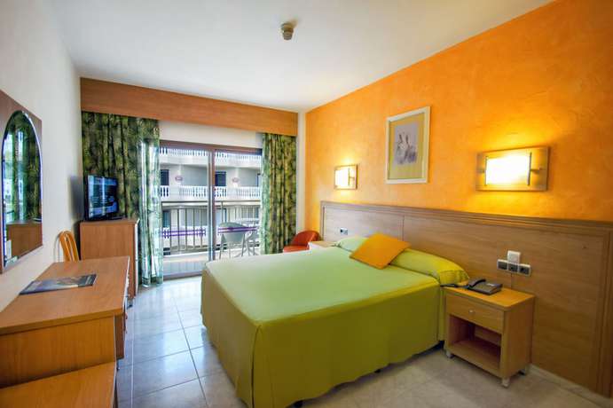 Imagen de la habitación del Hotel Servigroup Papa Luna. Foto 8