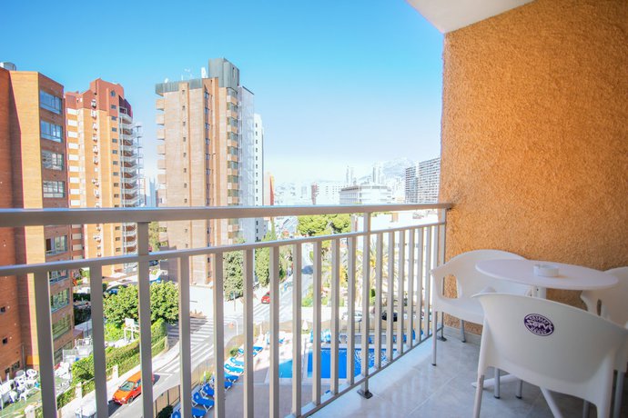 Imagen de la habitación del Hotel Servigroup Rialto. Foto 7