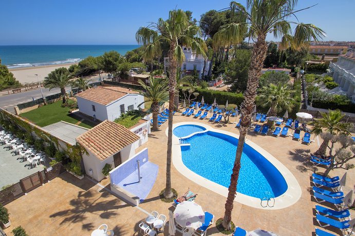 Imagen de la piscina del Hotel Servigroup Romana. Foto 19