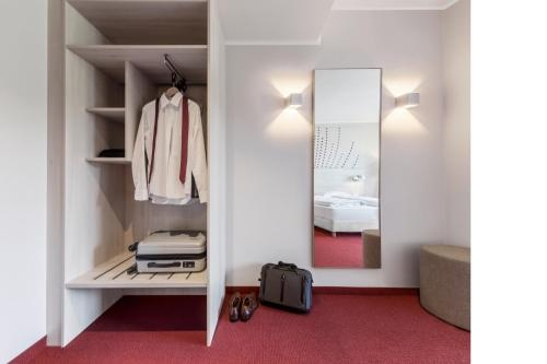 Imagen de la habitación del Hotel Serways Remscheid. Foto 10