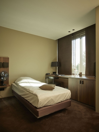 Imagen de la habitación del Hotel Serwir. Foto 13