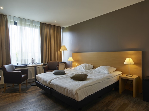 Imagen de la habitación del Hotel Serwir. Foto 14