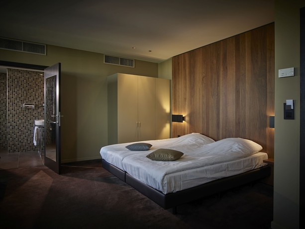 Imagen de la habitación del Hotel Serwir. Foto 15