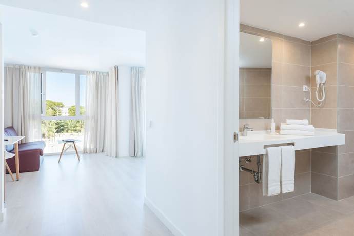 Imagen de la habitación del Hotel Ses Fotges. Foto 6