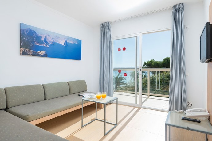 Imagen de la habitación del Hotel Ses Fotges. Foto 10