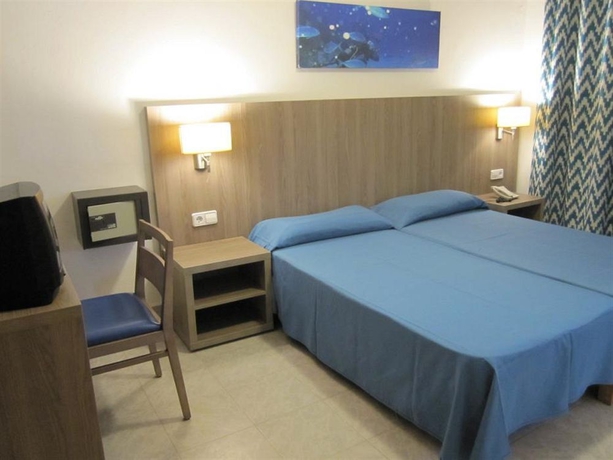 Imagen de la habitación del Hotel Ses Savines. Foto 6