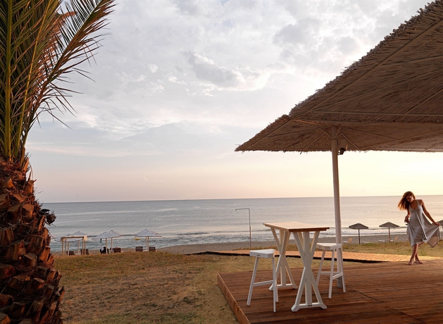 Imagen de los exteriores del Hotel Sesa Boutique. Foto 10