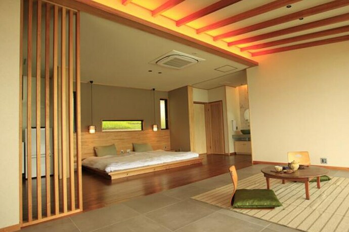 Imagen de la habitación del Hotel Sesoko Sansui. Foto 10