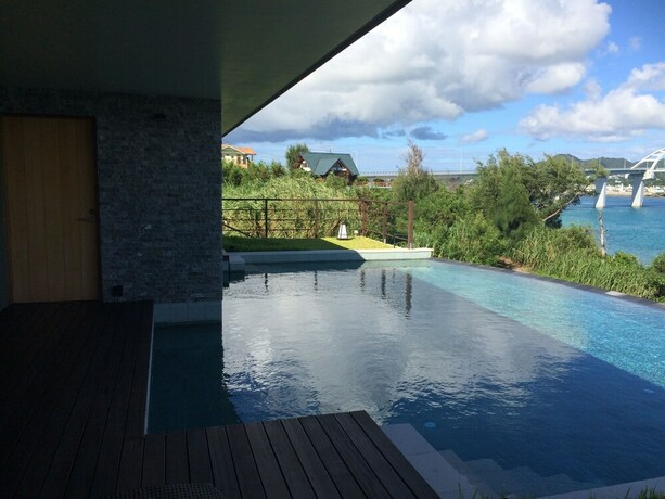 Imagen de los interiores del Hotel Sesoko Sansui. Foto 17
