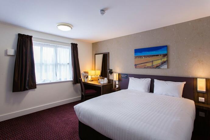 Imagen general del Hotel Sessile Oak, Llanelli by Marston\'s Inns. Foto 3