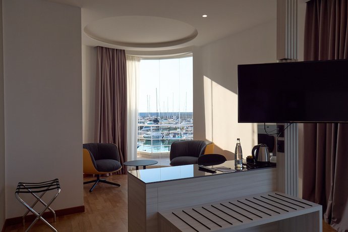 Imagen de la habitación del Hotel Sestante Marina Motel. Foto 7