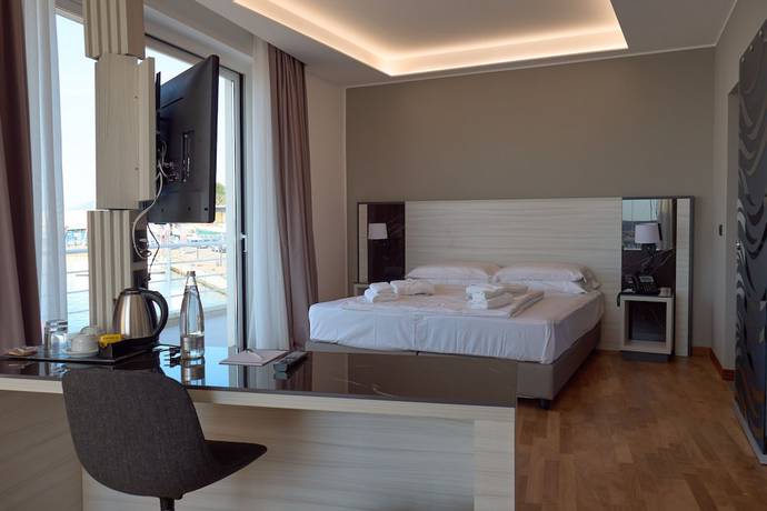 Imagen de la habitación del Hotel Sestante Marina Motel. Foto 13