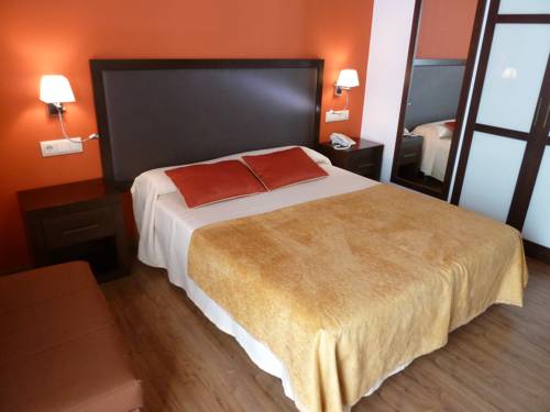 Imagen de la habitación del Hotel Sesué. Foto 4