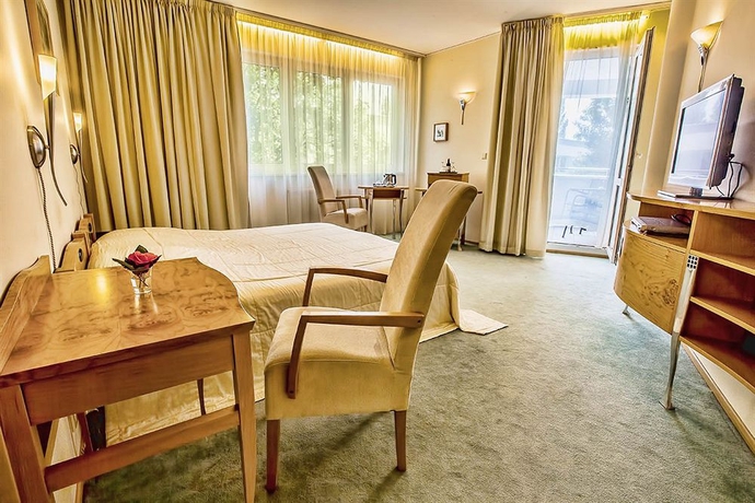 Imagen de la habitación del Hotel Set. Foto 4