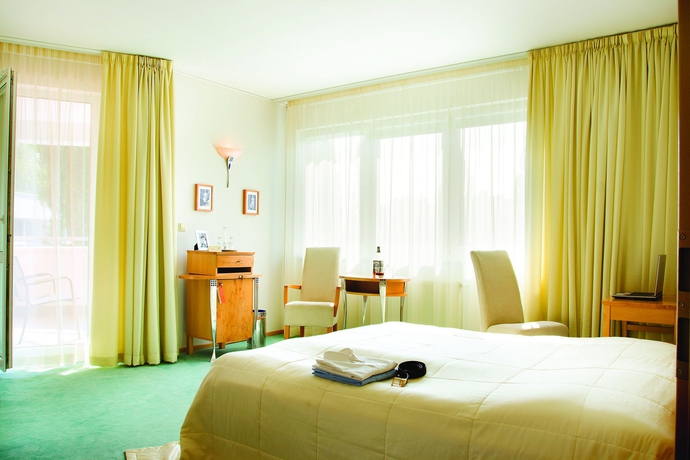 Imagen de la habitación del Hotel Set. Foto 8