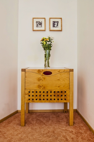 Imagen de los interiores del Hotel Set. Foto 15