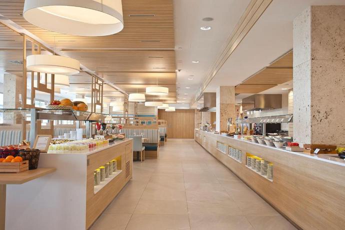 Imagen del bar/restaurante del Hotel Seth 55 Santo Tomas. Foto 2